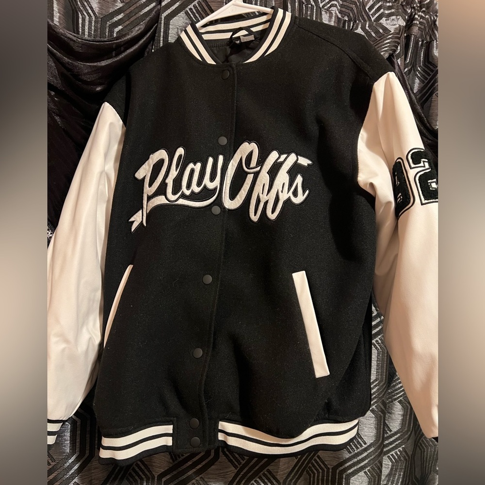 Varsity jacket playoff (H&M)